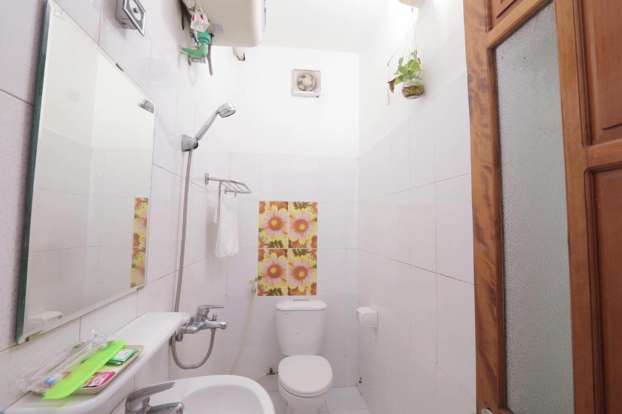 Dimpless Homestay Хуе Екстериор снимка
