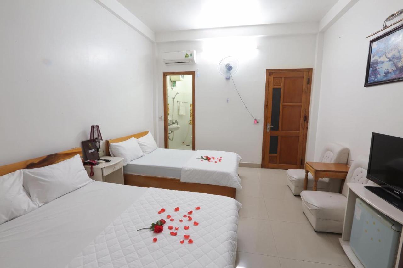 Dimpless Homestay Хуе Екстериор снимка