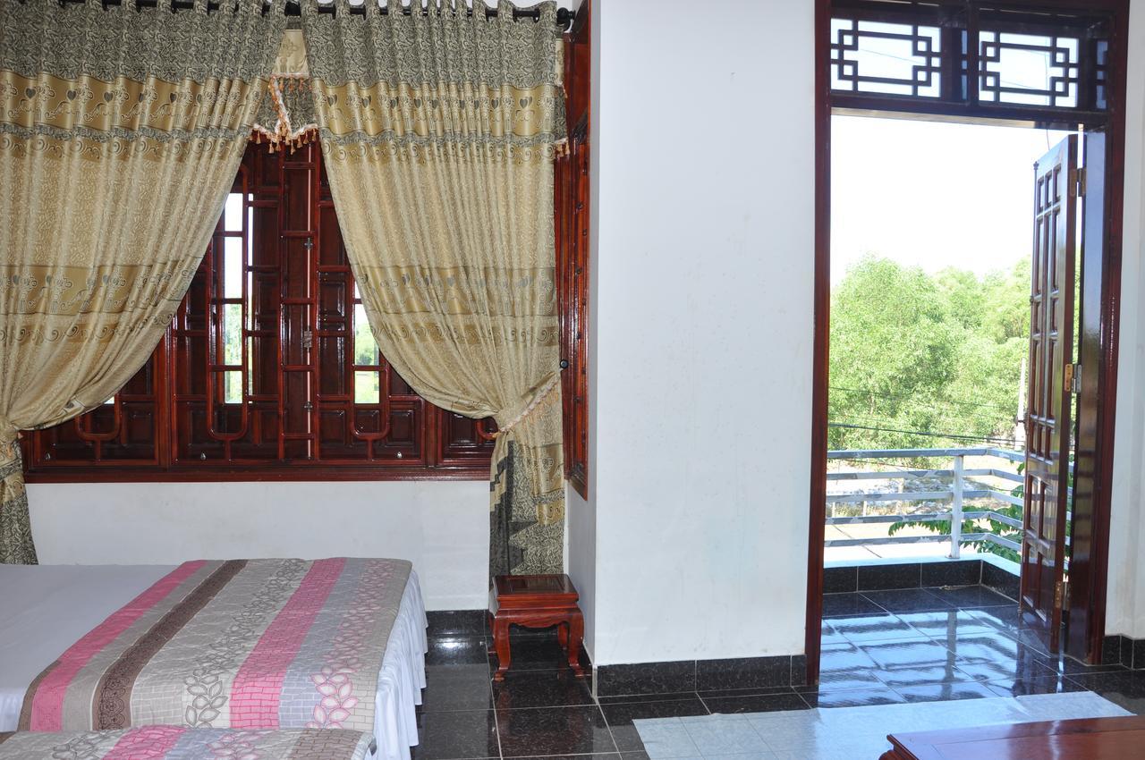 Dimpless Homestay Хуе Екстериор снимка